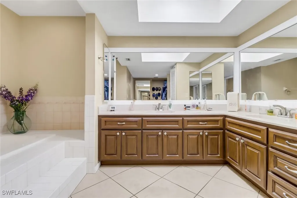 4015 SE 20th Place Cape Coral FL 33904