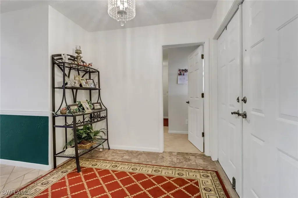 4015 SE 20th Place Cape Coral FL 33904