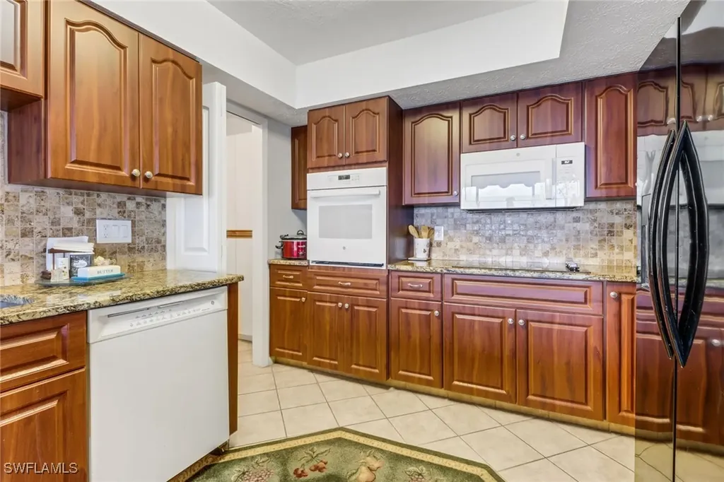 4015 SE 20th Place Cape Coral FL 33904