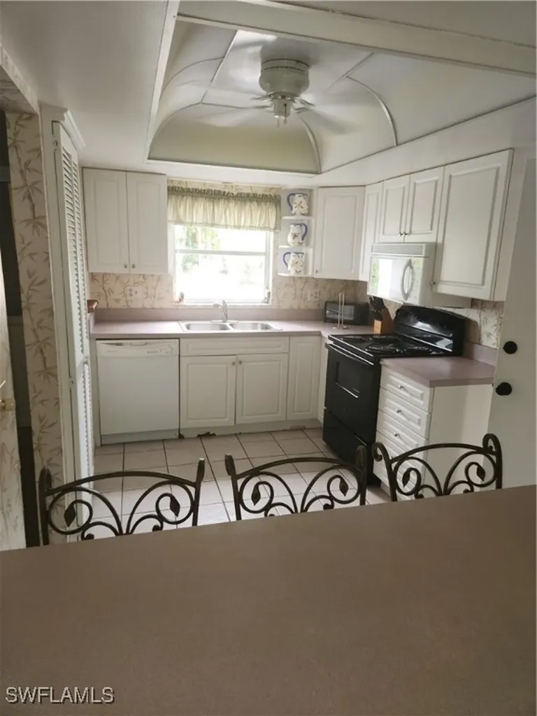 30 Watercolor Way Naples FL 34113