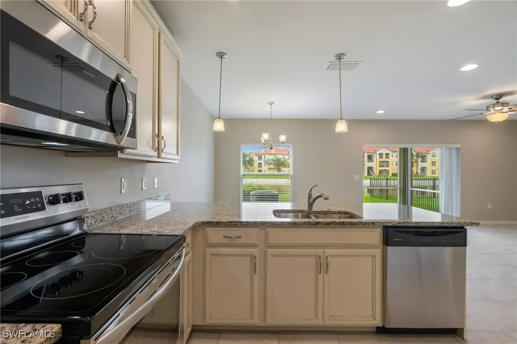 12573 Laurel Cove Drive Fort Myers FL 33913