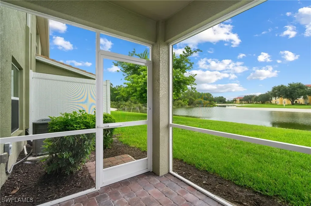 12573 Laurel Cove Drive Fort Myers FL 33913