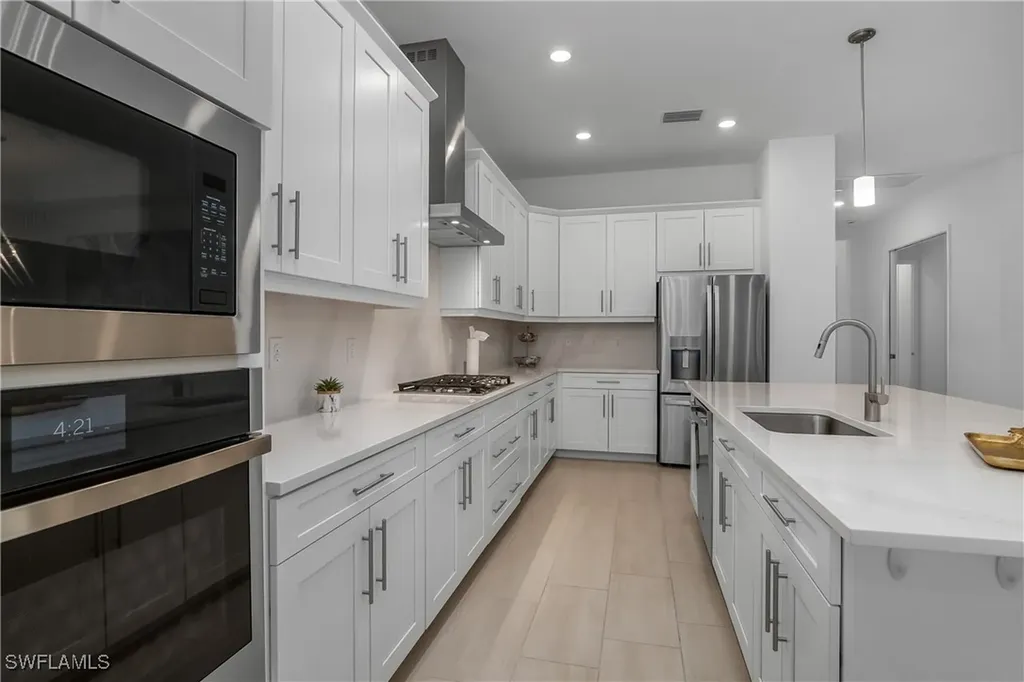 13987 Blue Bay Circle Fort Myers FL 33913