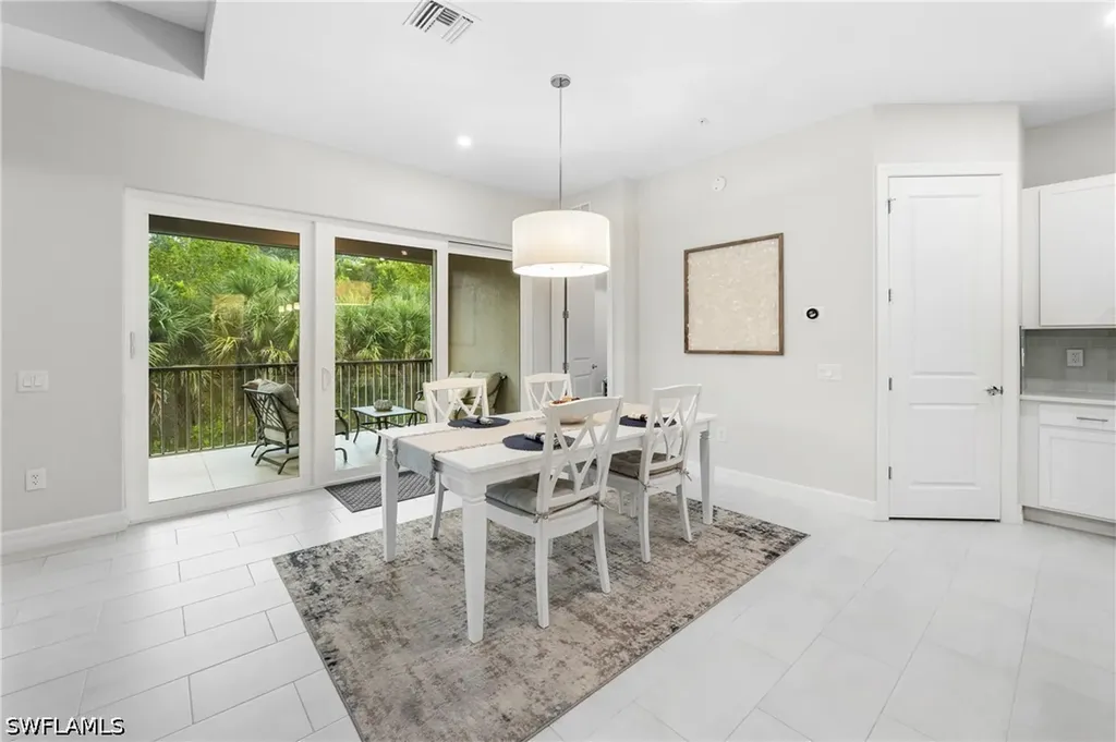178 Indies Drive E Naples FL 34114