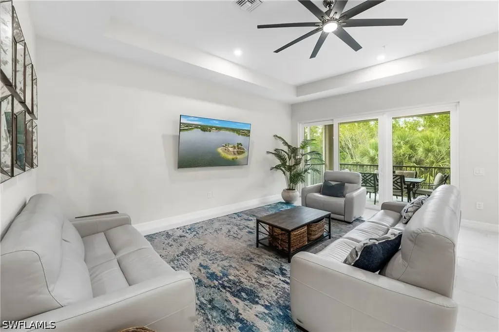 178 Indies Drive E Naples FL 34114
