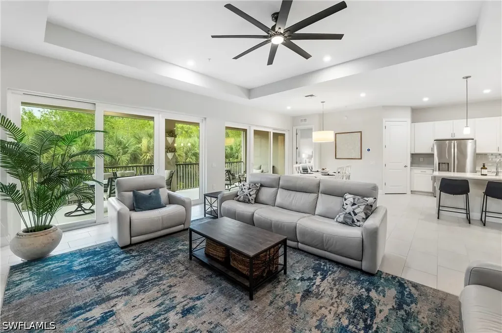 178 Indies Drive E Naples FL 34114