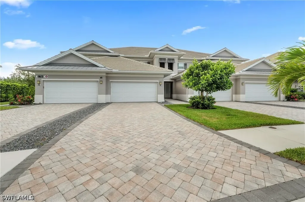 178 Indies Drive E Naples FL 34114