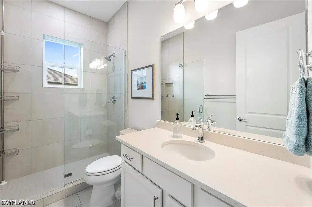 178 Indies Drive E Naples FL 34114