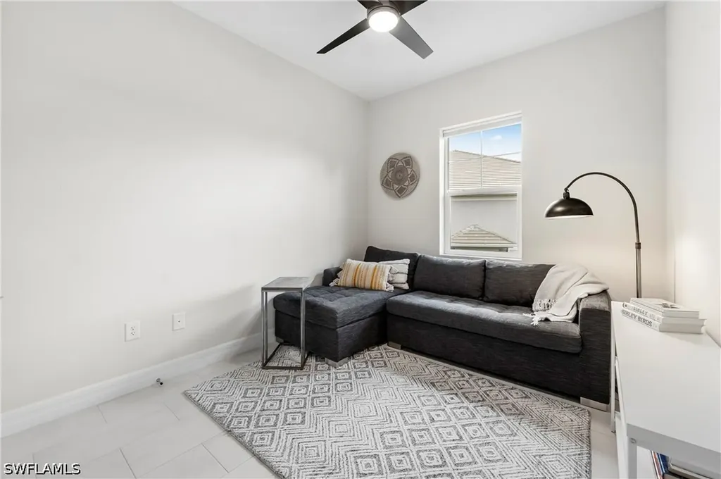178 Indies Drive E Naples FL 34114
