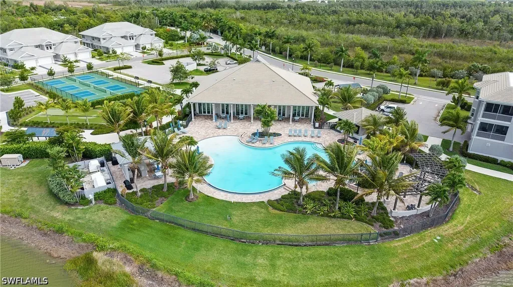 178 Indies Drive E Naples FL 34114