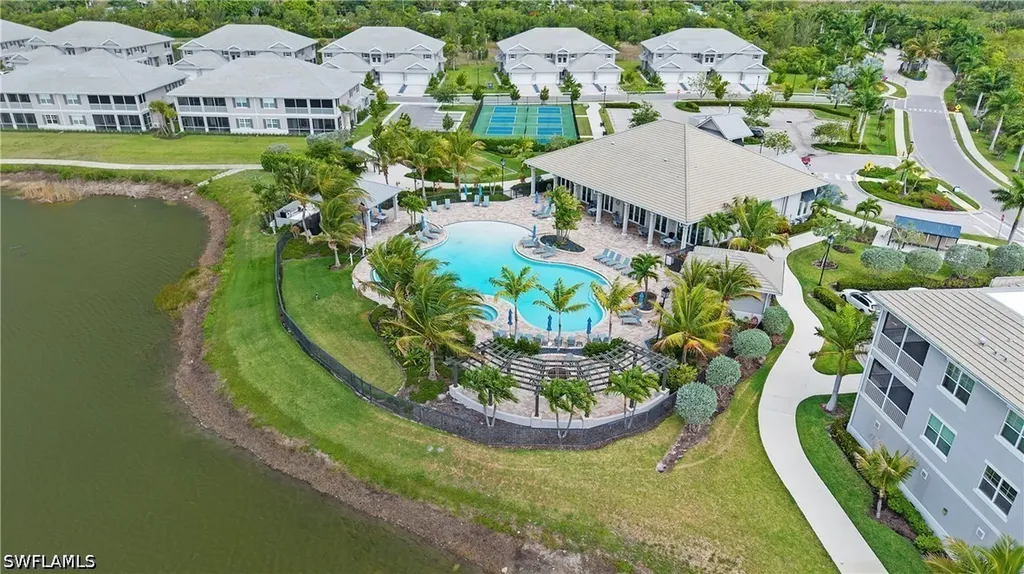 178 Indies Drive E Naples FL 34114