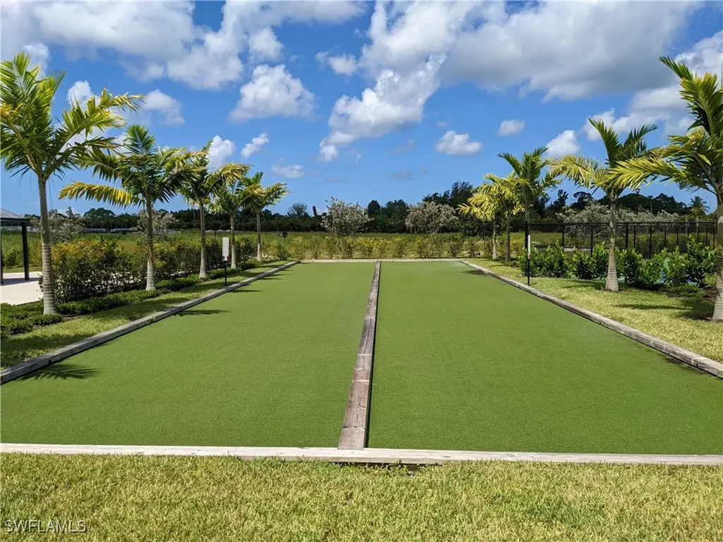 178 Indies Drive E Naples FL 34114