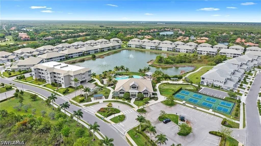 178 Indies Drive E Naples FL 34114