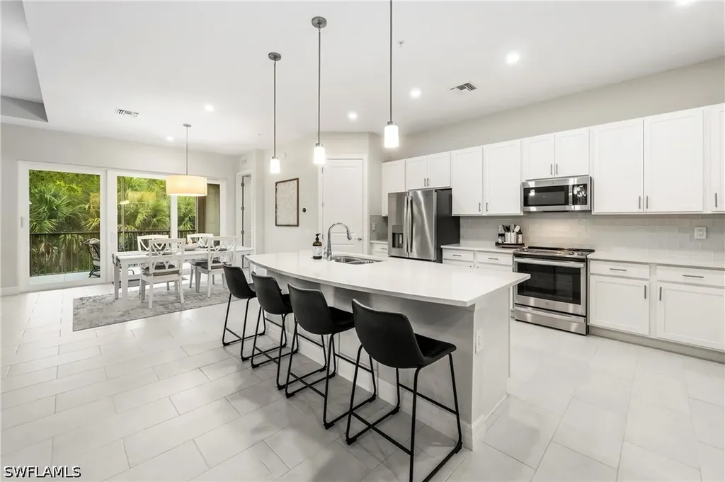 178 Indies Drive E Naples FL 34114