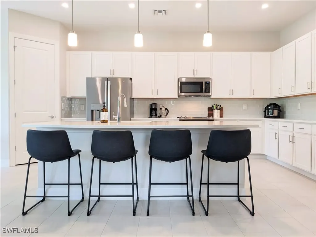 178 Indies Drive E Naples FL 34114