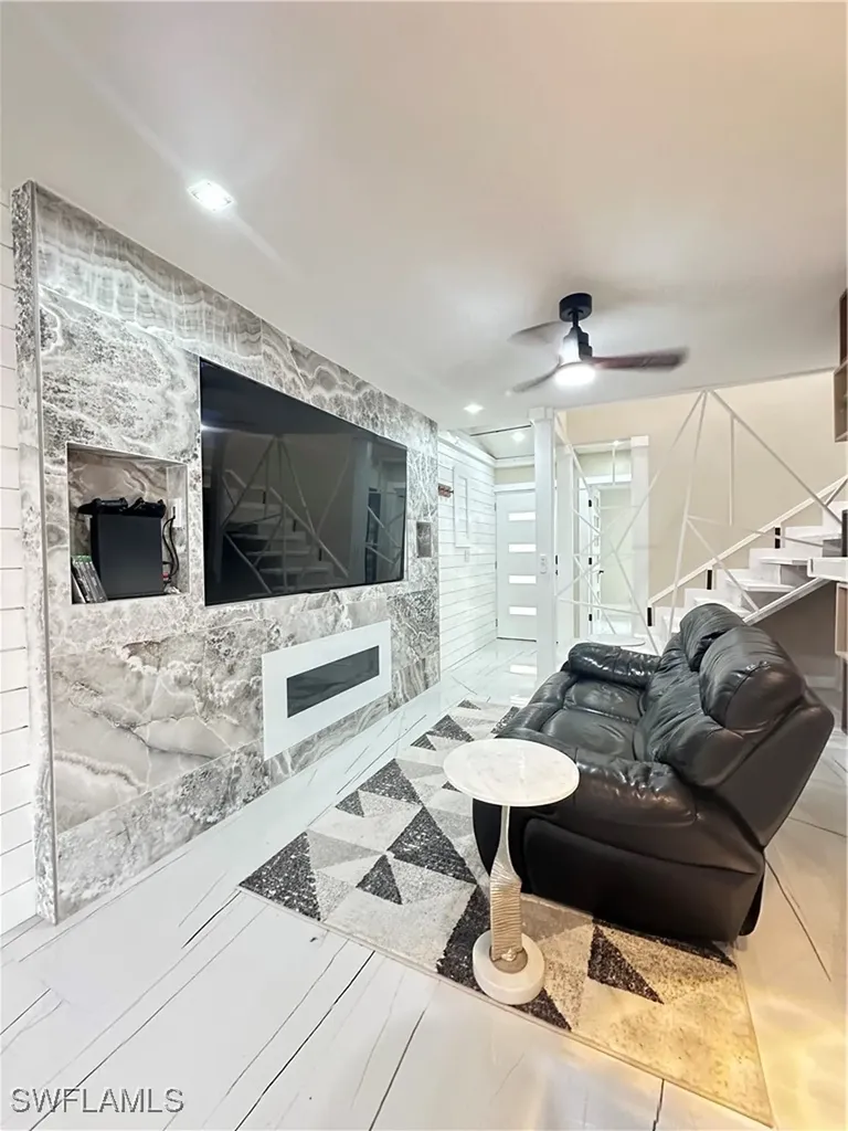1107 1st Street S Jacksonville Beach FL 32250