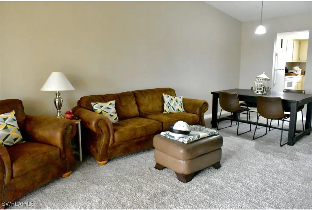 3720 SE 10th Avenue Cape Coral FL 33904