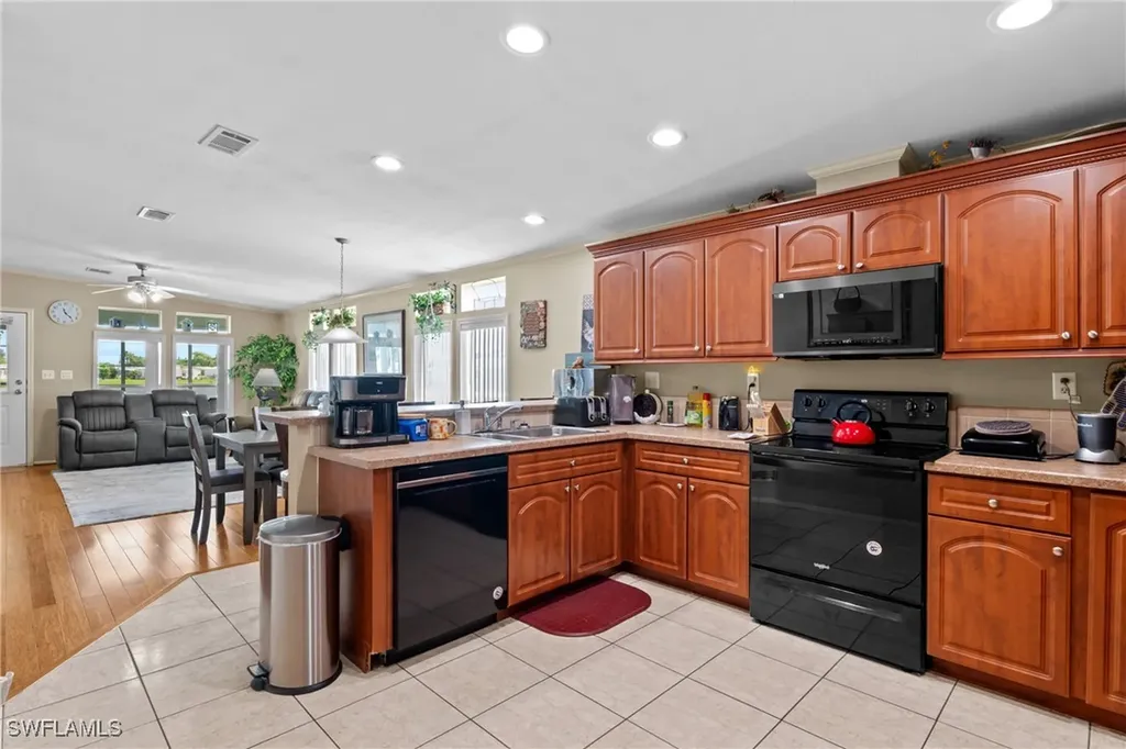 3139 Indian Village Lane North Fort Myers FL 33917