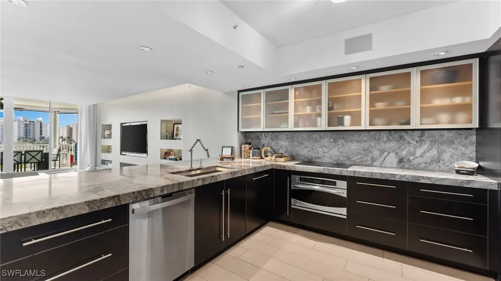 300 Dunes Boulevard Naples FL 34110