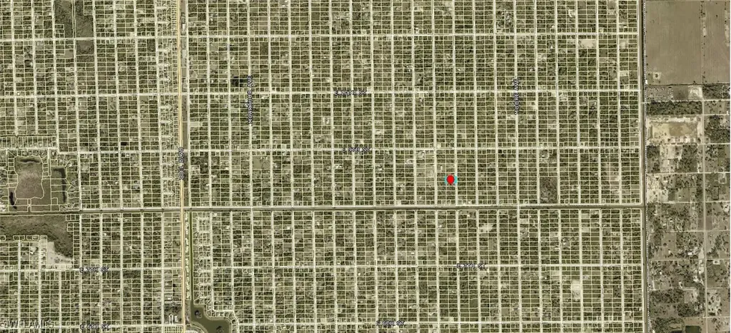 811 Leroy Avenue Lehigh Acres FL 33972