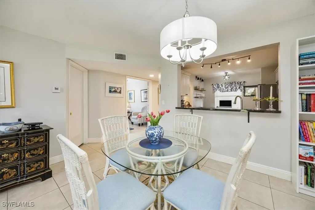1330 Derbyshire Court Naples FL 34116