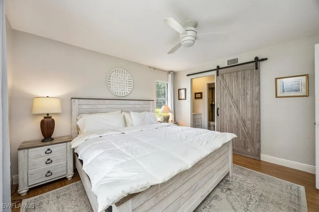 1330 Derbyshire Court Naples FL 34116