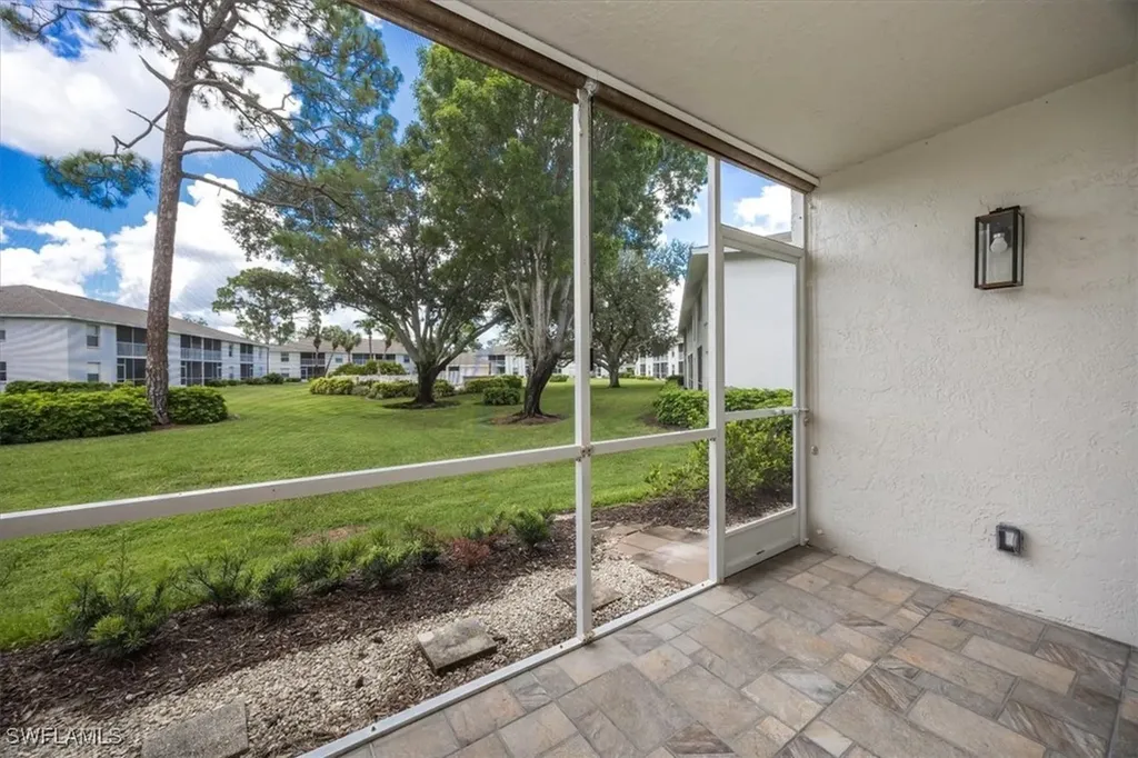 1330 Derbyshire Court Naples FL 34116