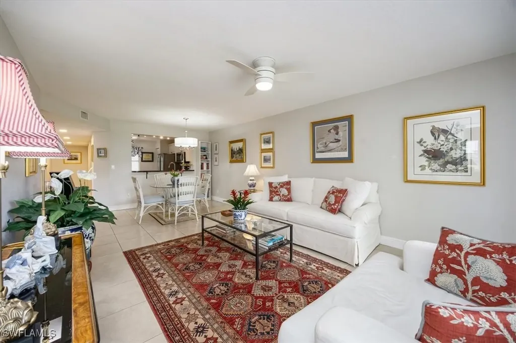 1330 Derbyshire Court Naples FL 34116