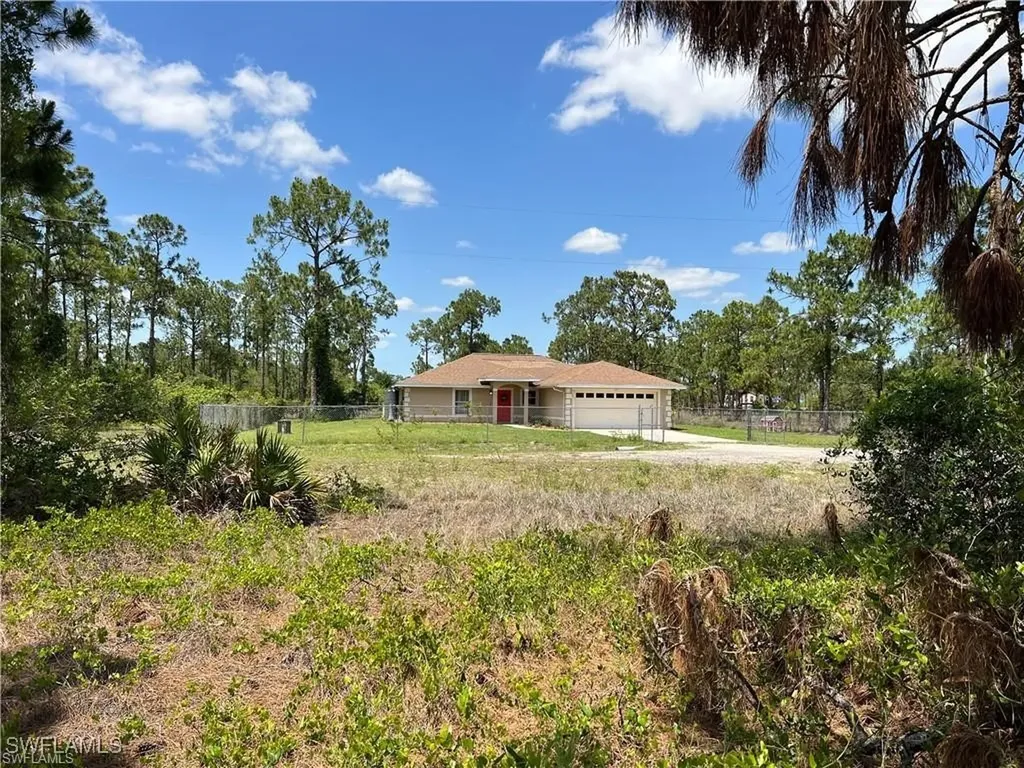 7897 5th Place Labelle FL 33935