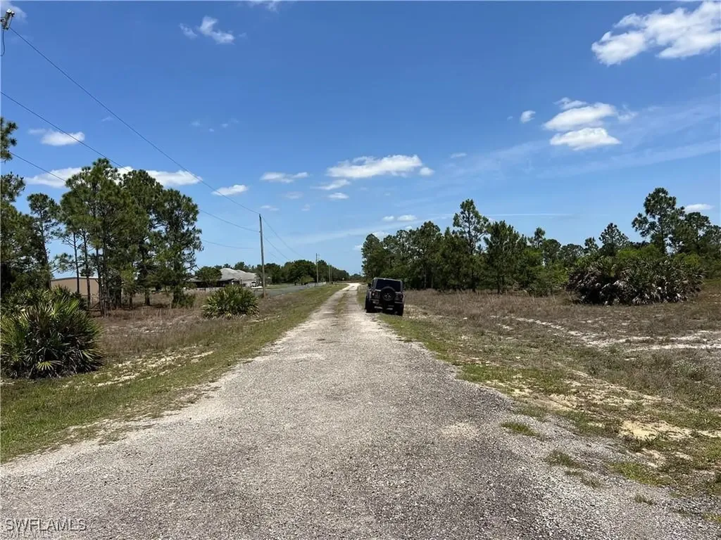 7897 5th Place Labelle FL 33935