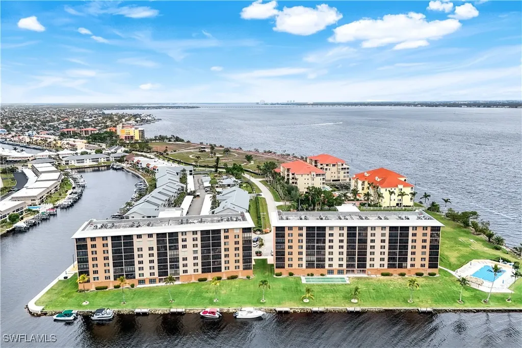 4260 SE 20th Place Cape Coral FL 33904