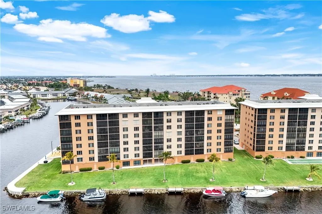 4260 SE 20th Place Cape Coral FL 33904