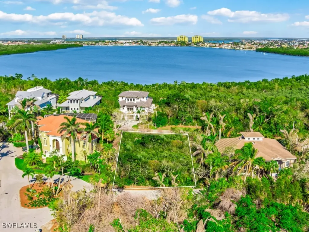 950 Sea Oats Court Marco Island FL 34145