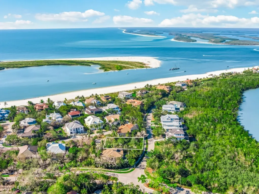 950 Sea Oats Court Marco Island FL 34145