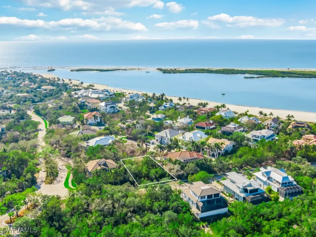 950 Sea Oats Court Marco Island FL 34145