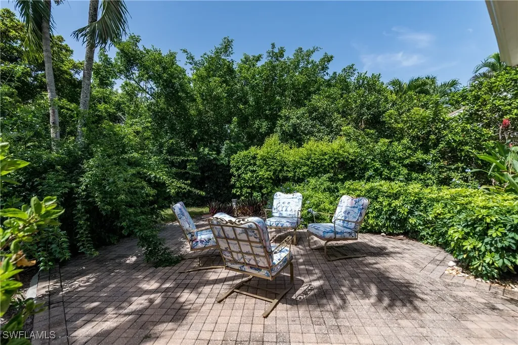 6658 Trident Way Naples FL 34108