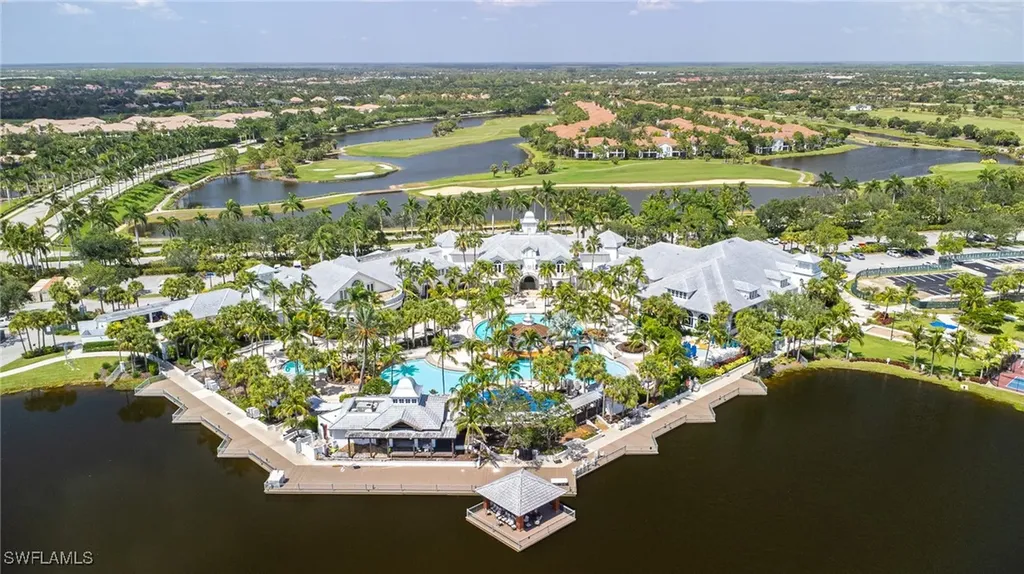 3975 Deer Crossing Court Naples FL 34114