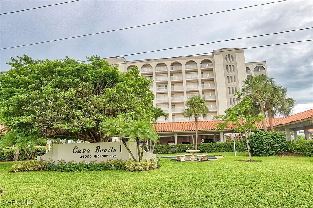 26000 Hickory Boulevard Bonita Springs FL 34134