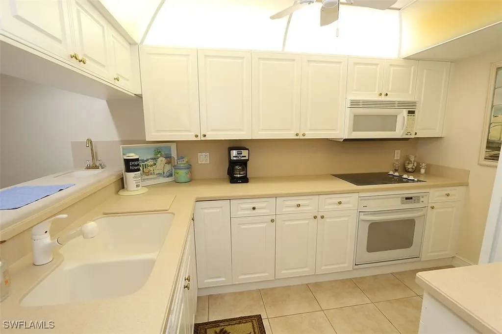 26000 Hickory Boulevard Bonita Springs FL 34134