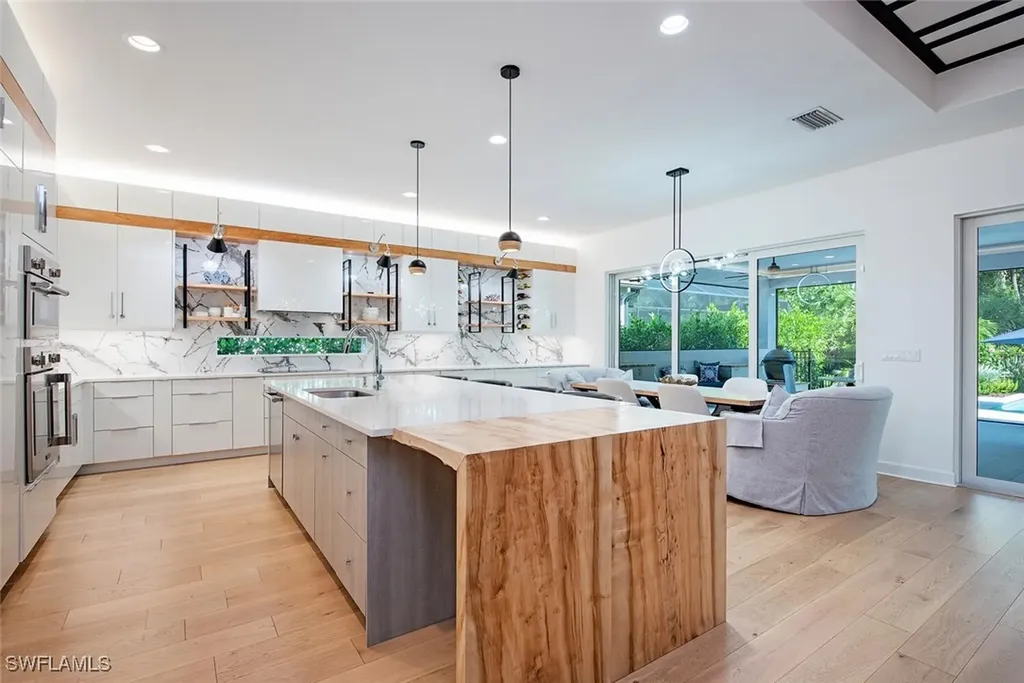 12049 Azalea Way Naples FL 34120