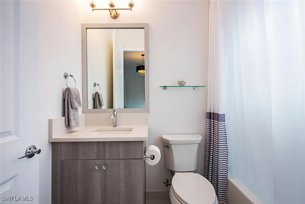 12049 Azalea Way Naples FL 34120