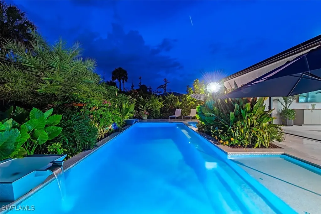 12049 Azalea Way Naples FL 34120