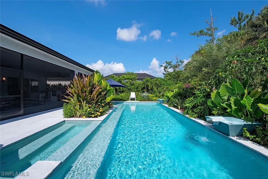 12049 Azalea Way Naples FL 34120