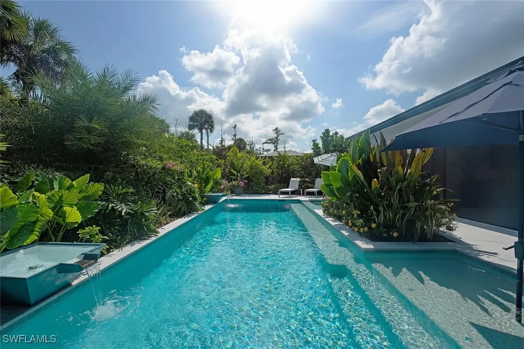 12049 Azalea Way Naples FL 34120