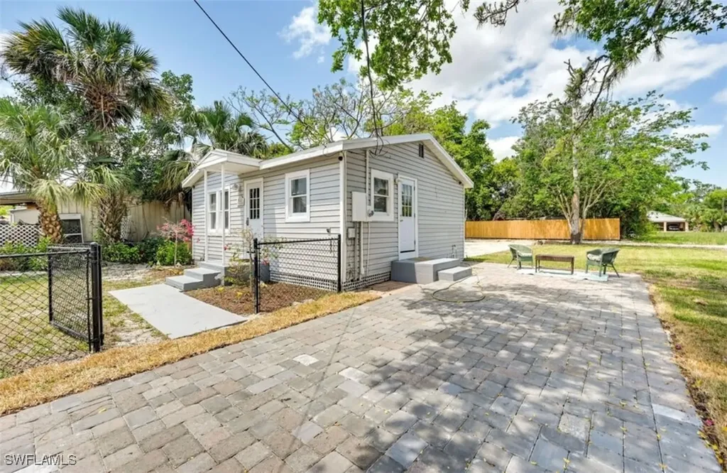 26900 N Riverside Drive Bonita Springs FL 34135