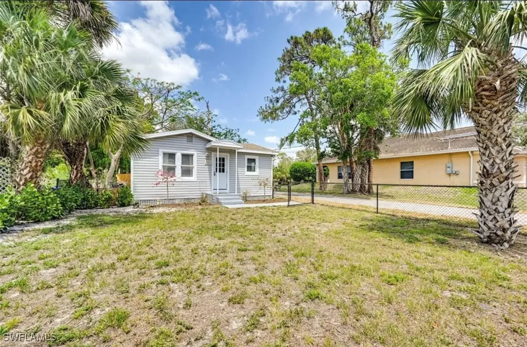 26900 N Riverside Drive Bonita Springs FL 34135