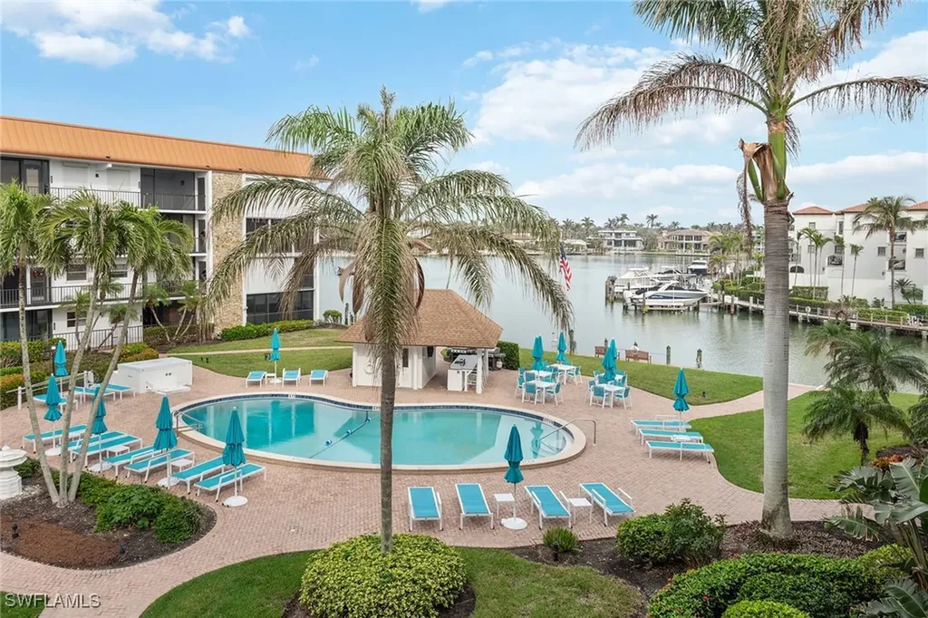 2900 Gulf Shore Boulevard N Naples FL 34103