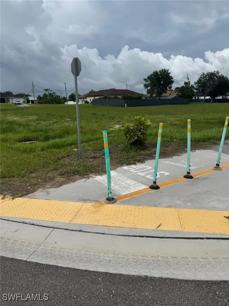 1313 Kismet Parkway W Cape Coral FL 33993