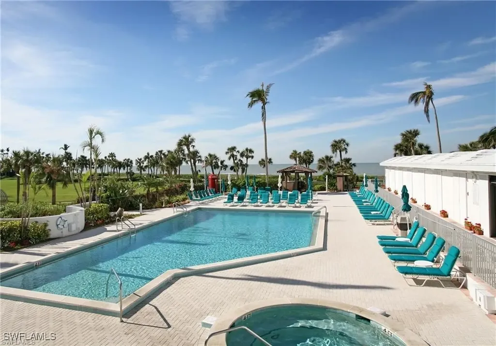 4041 Gulf Shore Boulevard N Naples FL 34103