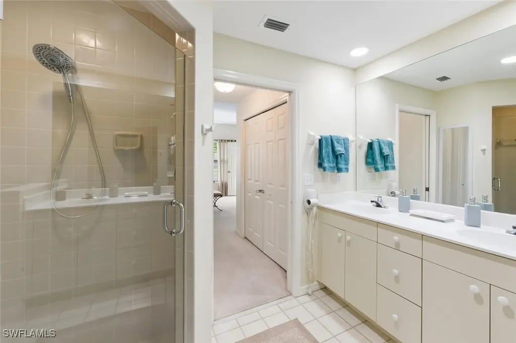 1051 Egrets Walk Circle Naples FL 34108